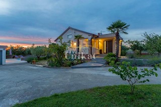 House - Sale - ISTARSKA - POREČ - POREČ